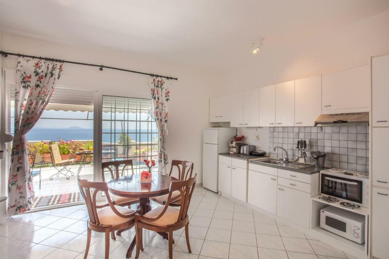 Seaside Holiday Apartment Xiropigado Eksteriør bilde